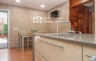 Casa en venta en Els Grecs - Mas Oliva en Roses