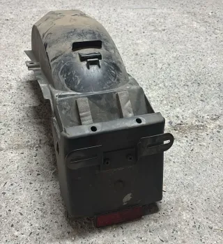 Porta matrícula corto Suzuki GS 500