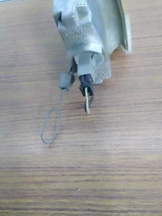 Piloto delantero derecho Renault 9 (L42) (