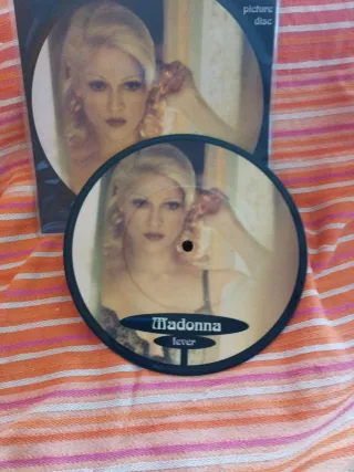 Madonna Fever Picture Disc Single fever