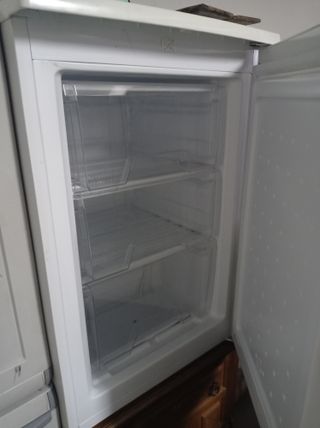 Congelador Vertical High One Blanco