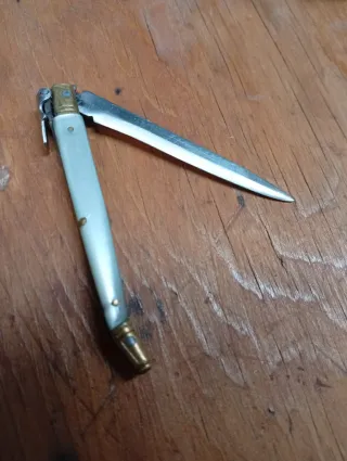 Navaja antigua de bolsillo