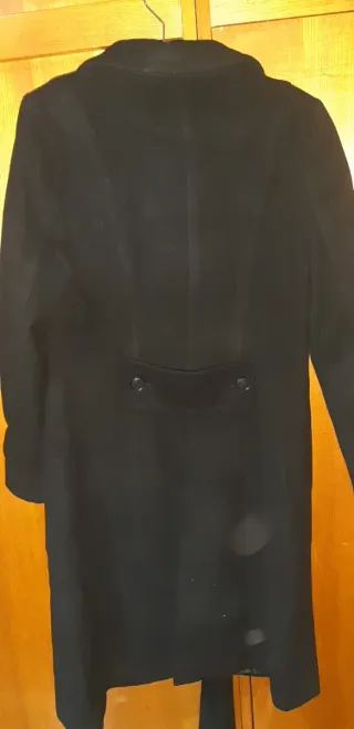 Abrigo largo negro Zara