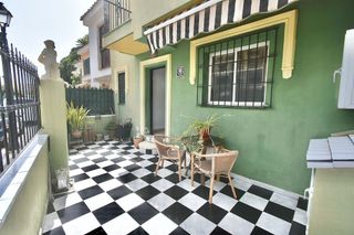 Casa adosada en venta en Los Boliches en Fuengirola