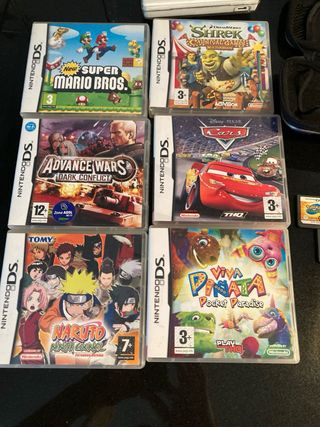 Nintendo DS Bianca + 11 giochi in vendita