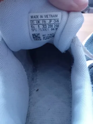 Lote 2 pares zapatillas deportivas niña