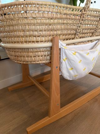 Moisés mimbre con soporte