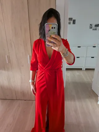 Vestido rojo fiesta sin estrenar