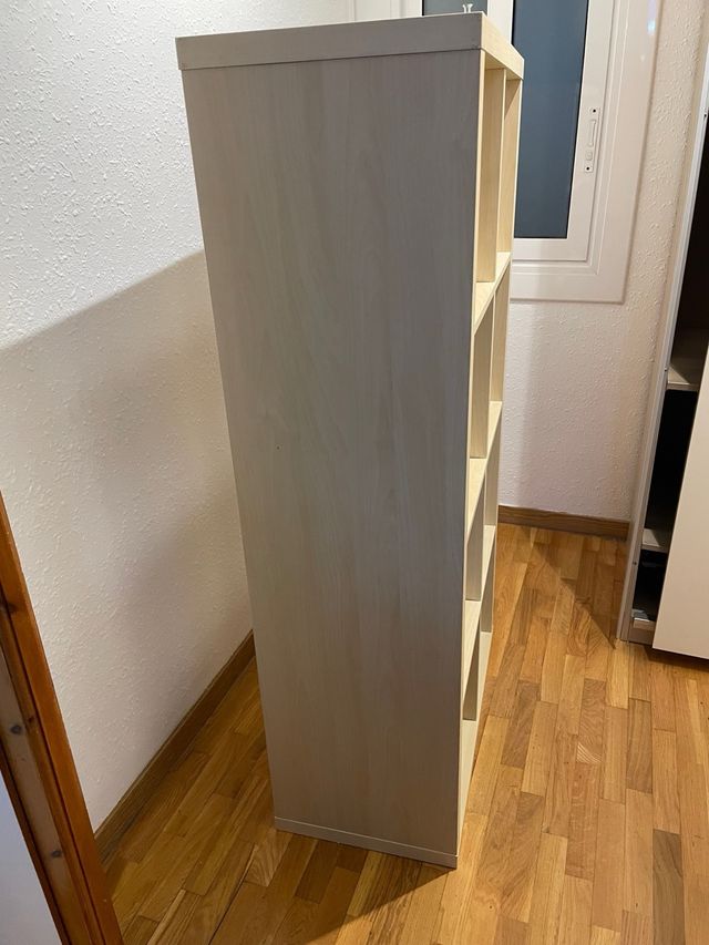 Conjunto de muebles a retirar en BCN