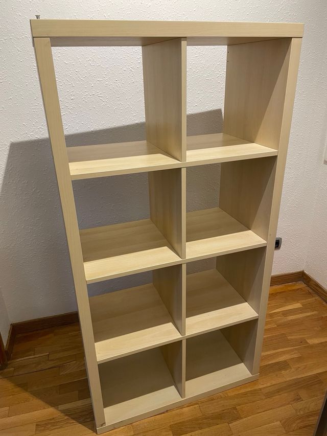 Conjunto de muebles a retirar en BCN