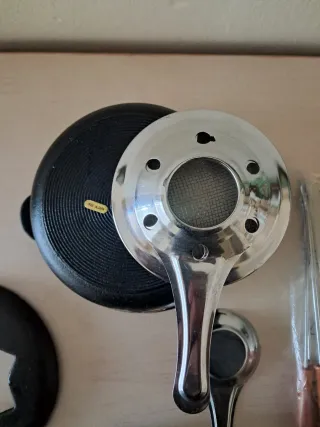 Olla Fondue Hierro Fundido Negro con Accesorios