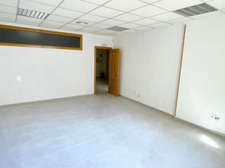 Local comercial en venta en Illescas