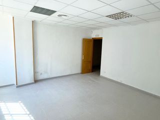 Local comercial en venta en Illescas