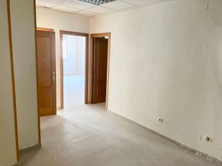 Local comercial en venta en Illescas