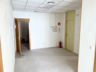 Local comercial en venta en Illescas