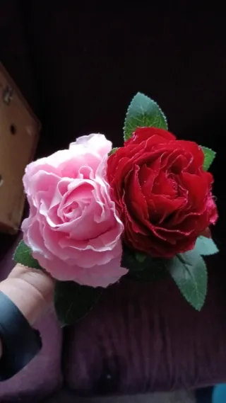 Flores de tela hechas a mano