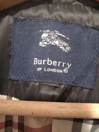 Casaco Burberry acolchoado preto tamanho XL