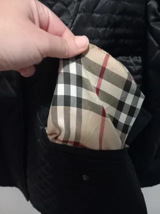 Casaco Burberry acolchoado preto tamanho XL