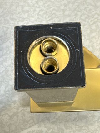 Grifo cascada baño dorado usado