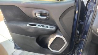 SIN ENTRADA! Jeep Renegade AUTOMÁTICO! 151C.V.!