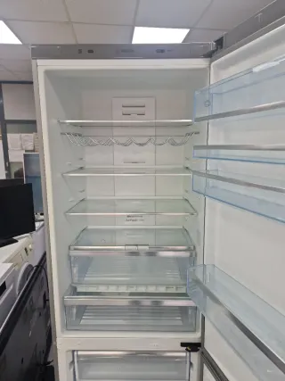 Nevera Bosch Grande 2m x 70cm ancho