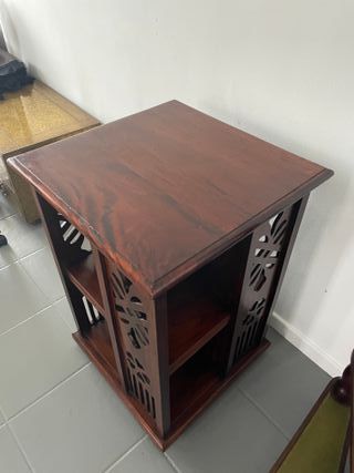 Librería giratoria vintage Bookmill