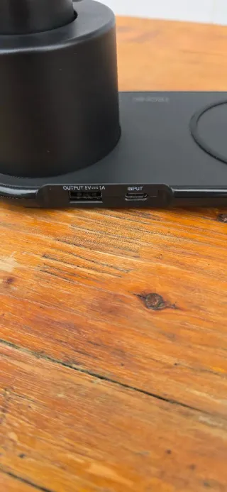 Base Cargador Inalámbrico Tronic