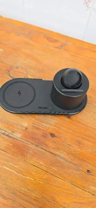 Base Cargador Inalámbrico Tronic