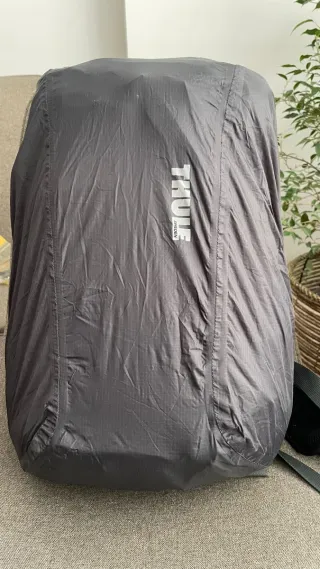 Mochila Thule Gris y Azul