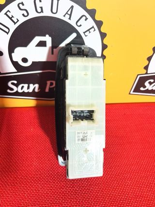 BotoneRA Elevalunas Renault Koleos