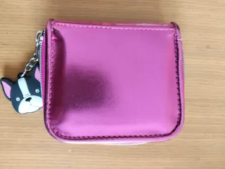 Monedero niña con llavero de perro