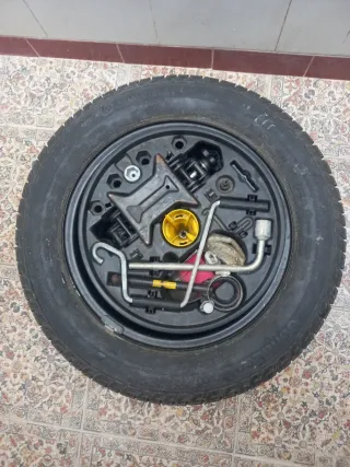 Rueda de repuesto Renault Clio + kit