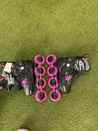 Patines Roces Moody Negros y Rosas