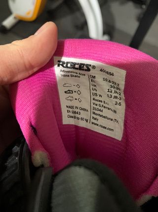 Patines Roces Moody Negros y Rosas