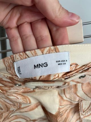 Falda Mango floral beige/rosa Talla S