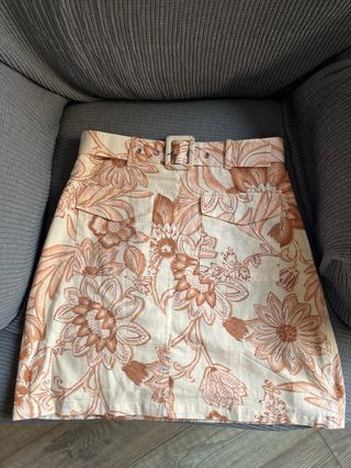 Falda Mango floral beige/rosa Talla S