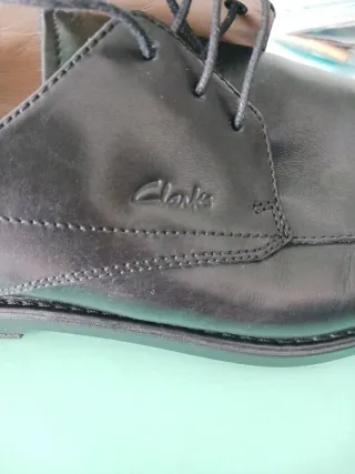 Zapatos de vestir Clarks negros