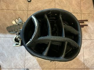 Set de palos de golf con bolsa