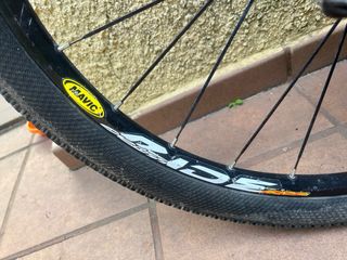 Bicicleta Montagna Specialized Hardrock