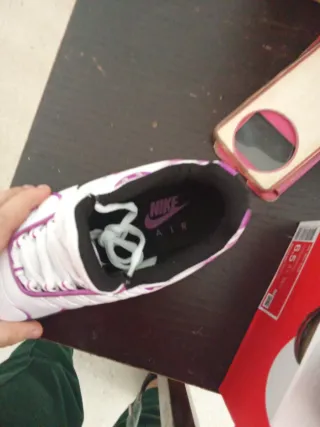 Nike Air Max Plus Talla 37 Morado Blanco