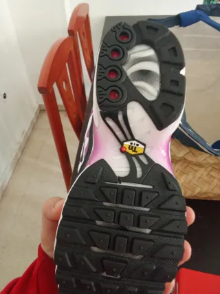 Nike Air Max Plus Talla 37 Morado Blanco