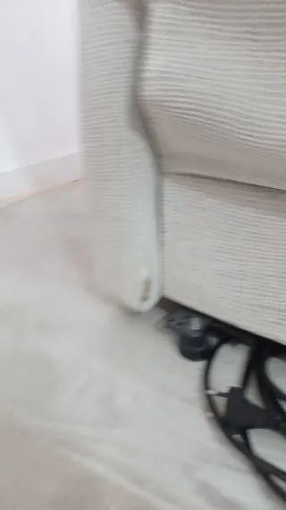 Sillón reclinable beige tela