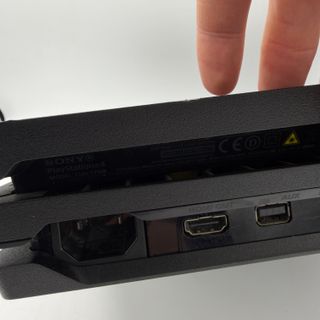 PlayStation 4 Pro 1TB Funzionante FW 12.53