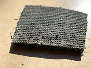 Césped artificial reciclado pista pádel