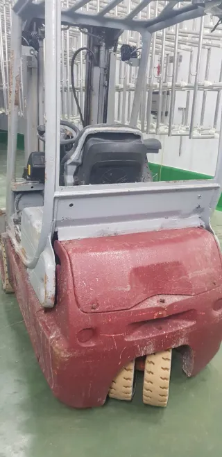 Carretilla , torillo,elevadora Linde