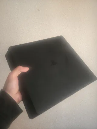 PS4 (PlayStation 4) Negra