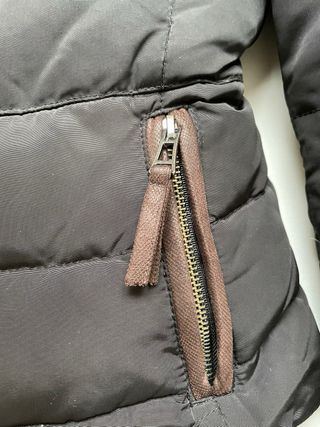 Abrigo de plumas negro