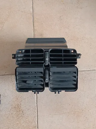 Consola Central Mercedes Vito W638 Viano  aireador