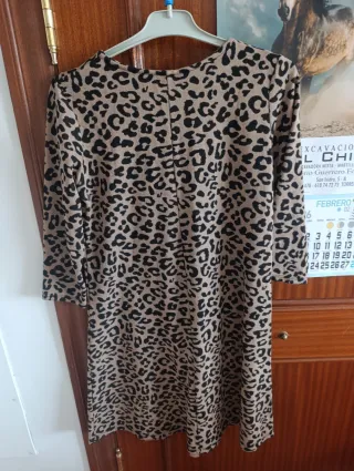 Vestido estampado guepardo manga al codo