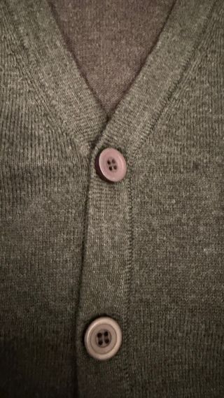 Chaleco de punto gris